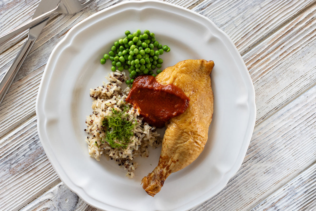 Hot-smoked chicken thighs, 2 pieces